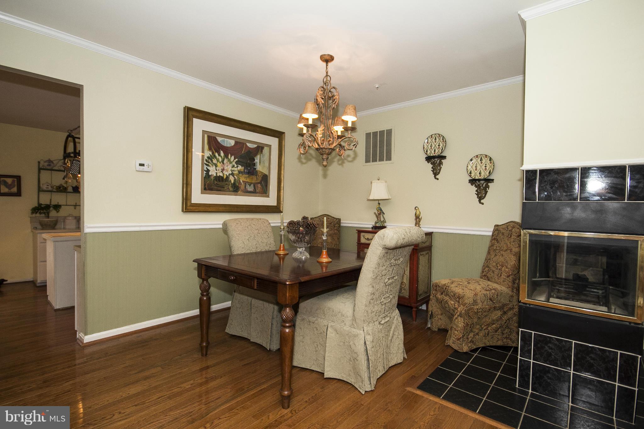 5243 Downing Road Baltimore, MD 21212 - Photo 11 of 30 Dining Room