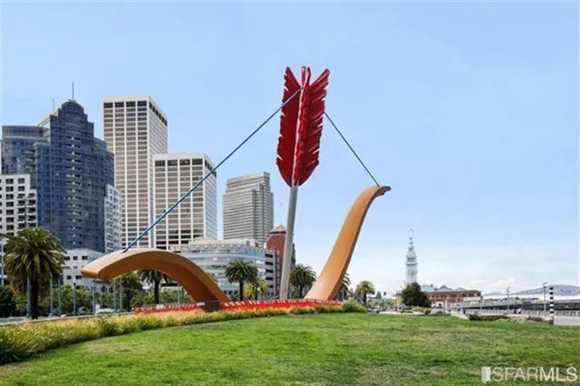 $6,500 | 333 1st Street, Unit 2104, San Francisco, CA 94105