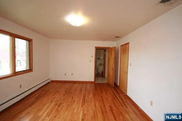 $3,450 | 31 Marion Avenue, Unit 2, Cliffside Park, NJ 07010