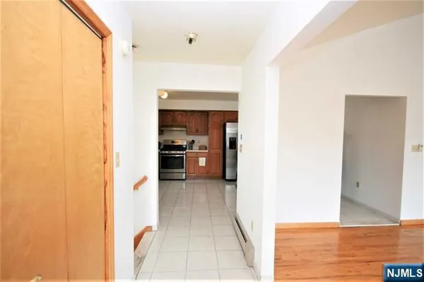 $3,450 | 31 Marion Avenue, Unit 2, Cliffside Park, NJ 07010
