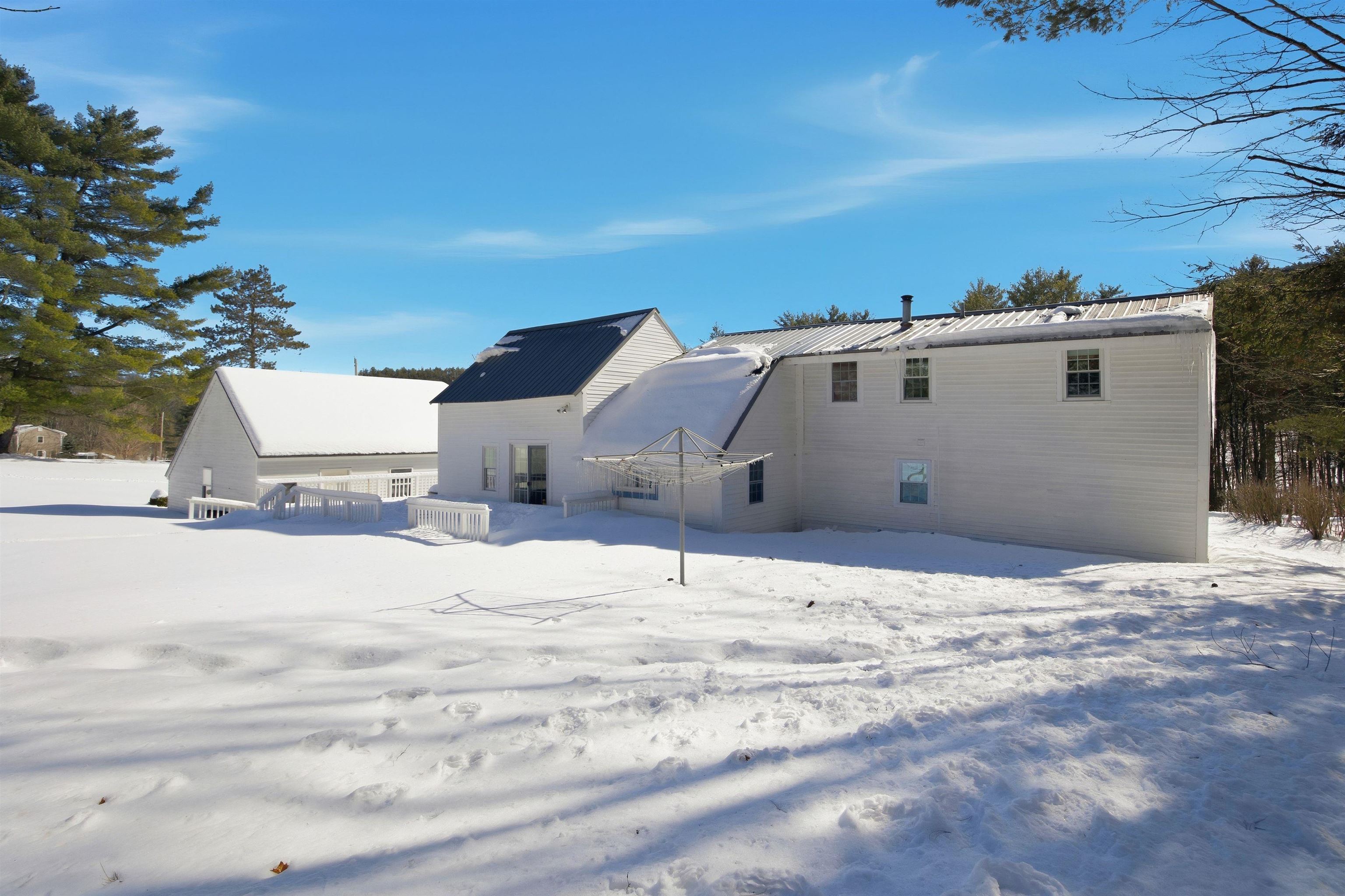 92 Waterloo Street Warner, NH 03278 - Photo 4 of 37