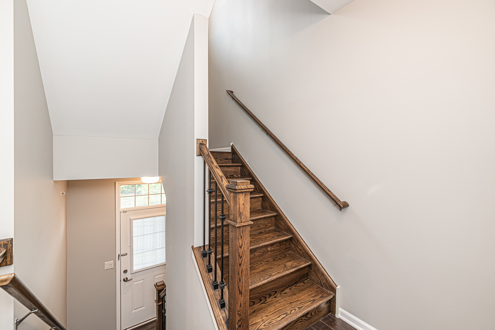1218 Elm Street Park Ridge, IL 60068 - Photo 2 of 40