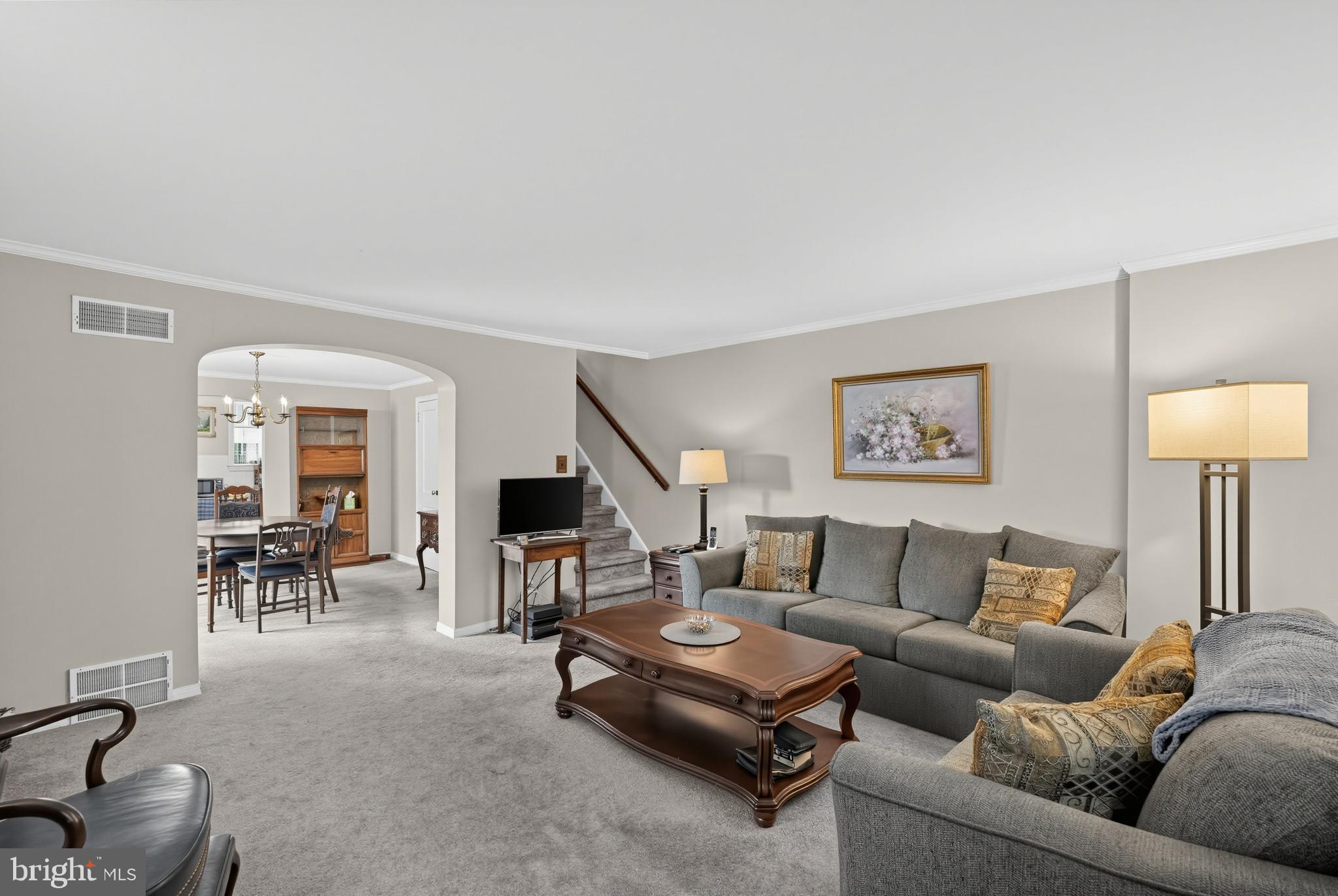 527 Overlook Road Philadelphia, PA 19128 - Photo 8 of 29 Gallery Image 8