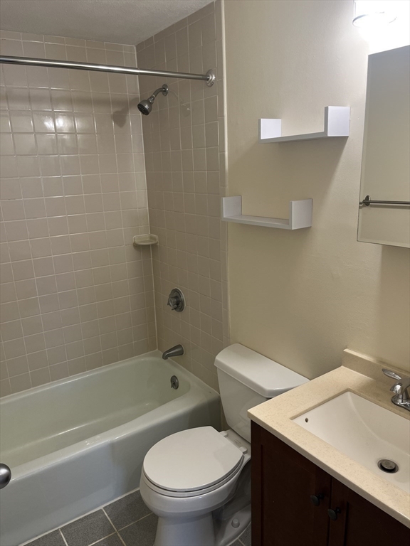 9 Appleton Street, Unit 205 Boston, MA 02116 - Photo 11 of 20