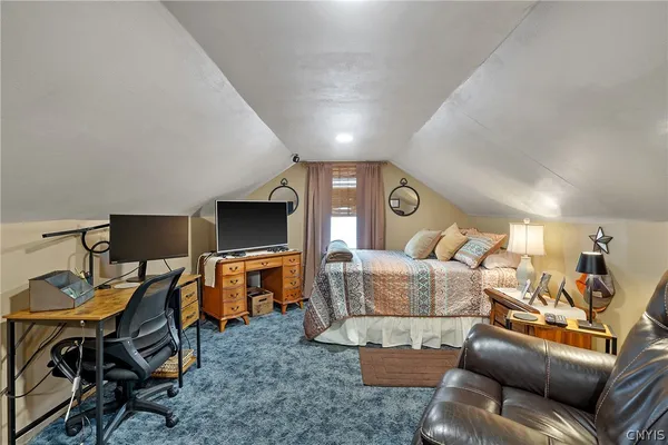 $209,900 | 204 Stonefield Road, Onondaga, NY 13205