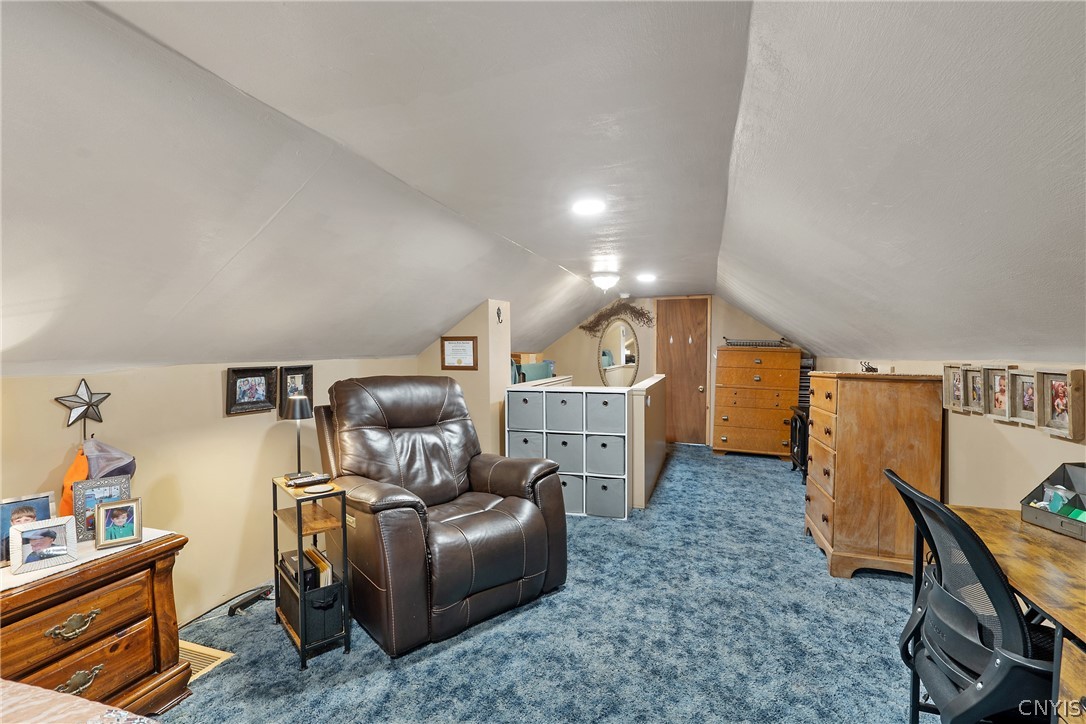 204 Stonefield Road Onondaga, NY 13205 - Photo 23 of 32