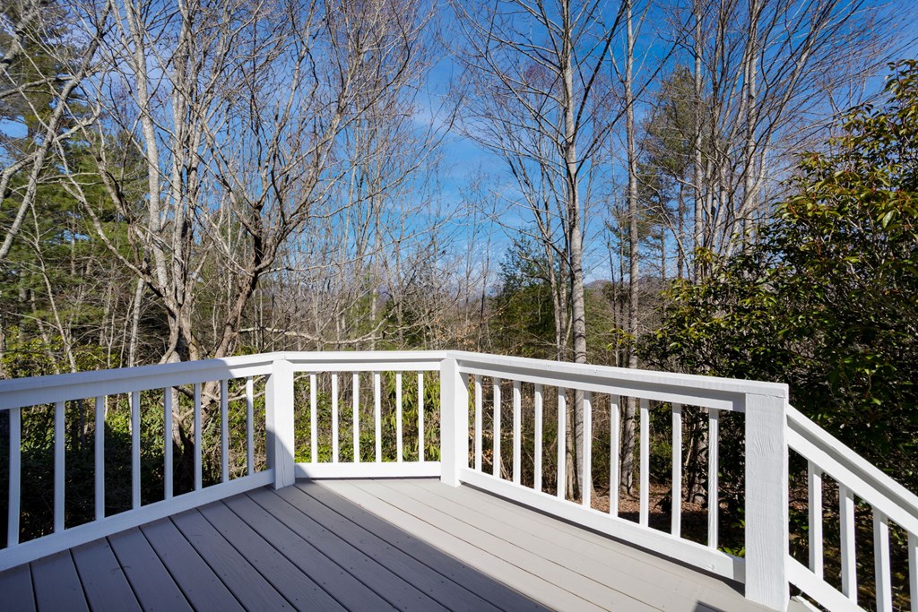 416 Tobe Stalcup Road Murphy, NC 28906 - Photo 54 of 60 a balcony with wooden floor and fence