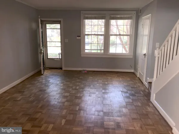 $2,400 | 2601 16th Street South, Unit 624, Arlington, VA 22204