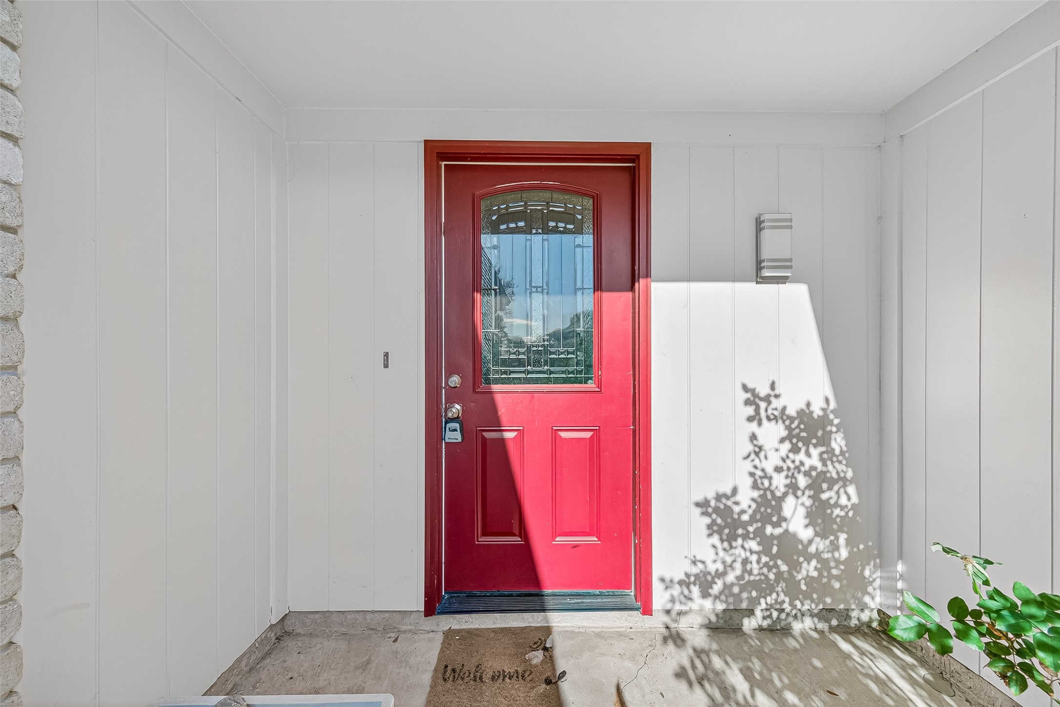 9507 Secretariat Drive Houston, TX 77065 - Photo 6 of 41 a view of a house with entryway