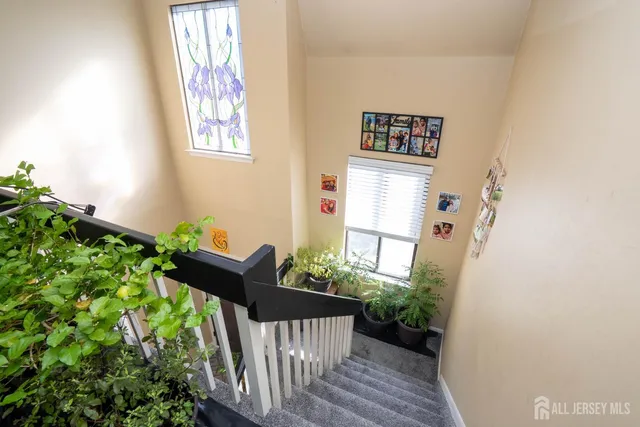 $3,000 | 58 Park Gate Drive, Edison, NJ 08820