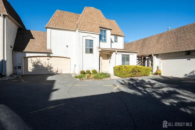 $3,000 | 58 Park Gate Drive, Edison, NJ 08820