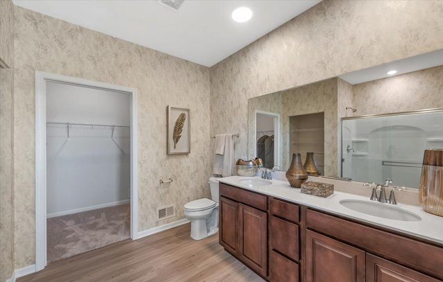 10313 Mey Road Huntley, IL 60142 - Photo 13 of 44 Gallery Image 13