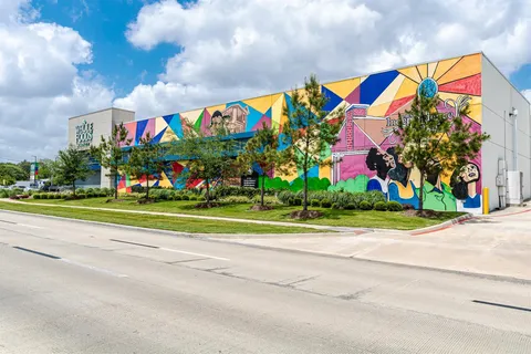 $395,000 | 5306 Creekmont Timbers Trail, Houston, TX 77091