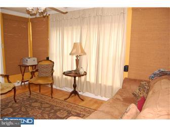 499 Dewey Road Bellmawr, NJ 08031 - Photo 5 of 12