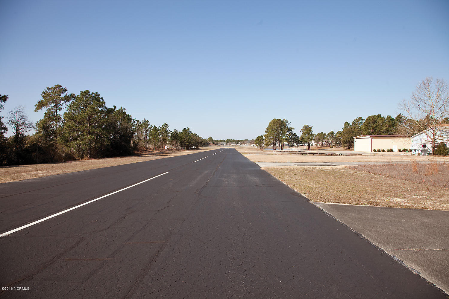 604 Pilots Ridge Road Wilmington, NC 28412 - Photo 10 of 13 pilots ridge 604 4runway shannon_0013