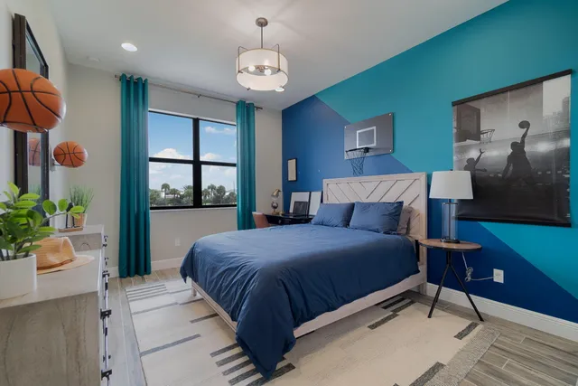 a view of a tennis court