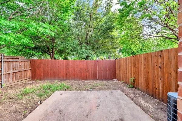 $2,500 | 10059 Wake Bridge Drive, Frisco, TX 75035