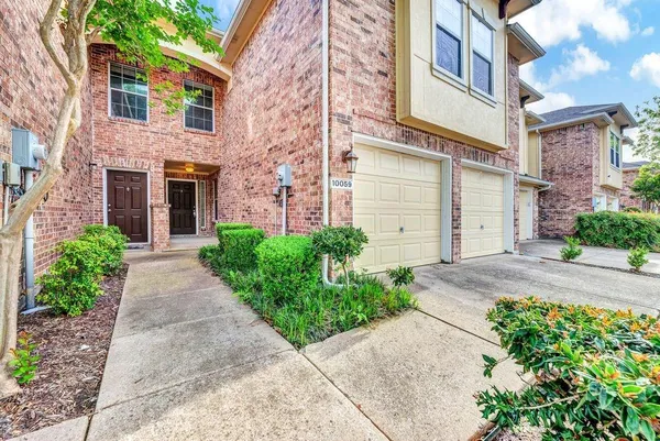 $2,500 | 10059 Wake Bridge Drive, Frisco, TX 75035