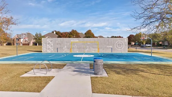 $2,500 | 10059 Wake Bridge Drive, Frisco, TX 75035