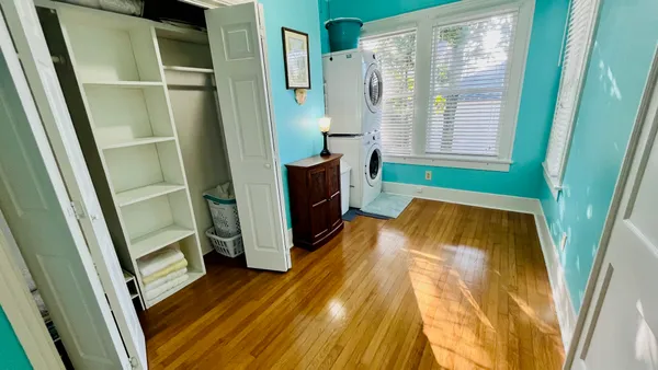 $2,300 | 4623 Avenue N 1/2 Rear, Galveston, TX 77551