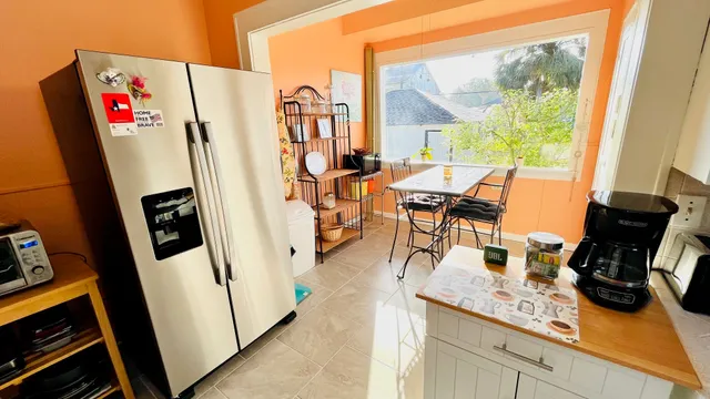 $2,400 | 4623 Avenue N 1/2 Rear, Galveston, TX 77551