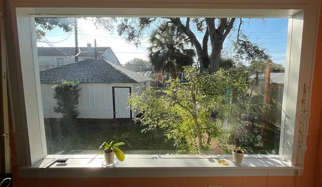 $2,400 | 4623 Avenue N 1/2 Rear, Galveston, TX 77551