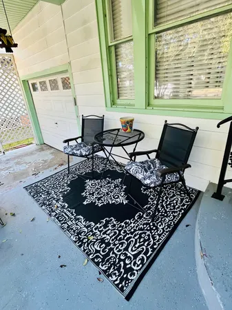 $2,300 | 4623 Avenue N 1/2 Rear, Galveston, TX 77551