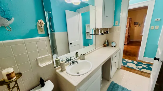 $2,400 | 4623 Avenue N 1/2 Rear, Galveston, TX 77551