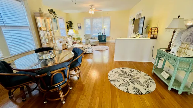 $2,400 | 4623 Avenue N 1/2 Rear, Galveston, TX 77551