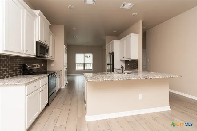 $2,350 | 717 Holstein Drive, Belton, TX 76513