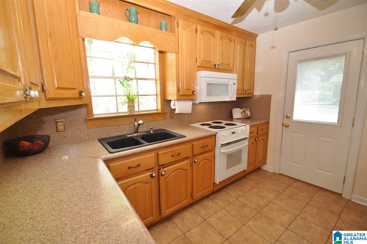 1346 3rd Avenue Southwest Alabaster, AL 35007 - Photo 7 of 21