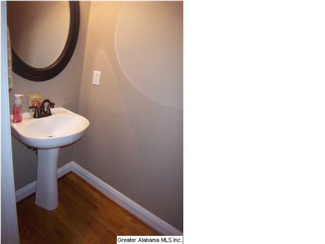 790 Gable Drive Center Point, AL 35215 - Photo 10 of 27