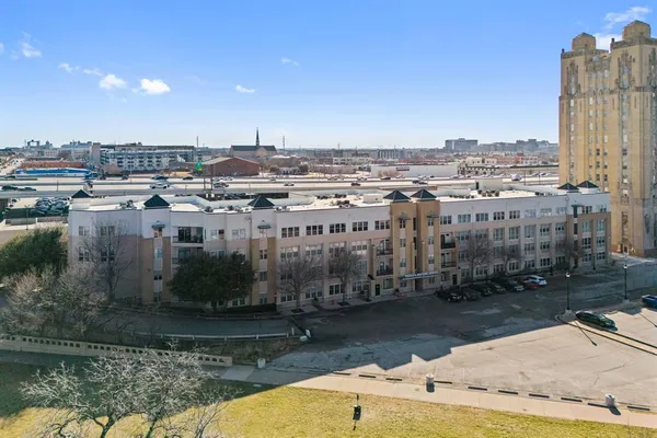 $1,800 | 201 West Lancaster Avenue, Unit 206, Fort Worth, TX 76102