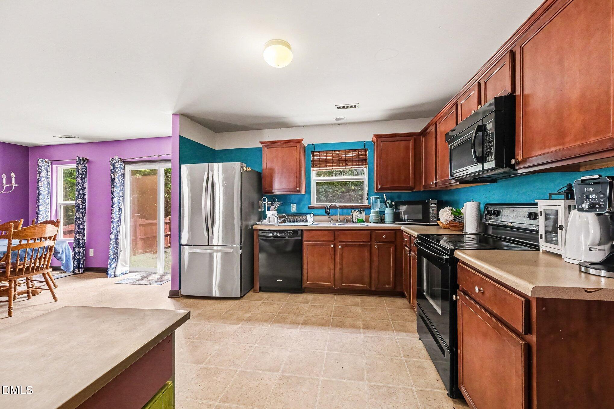 4418 Stonewall Drive Raleigh, NC 27604 - Photo 9 of 25