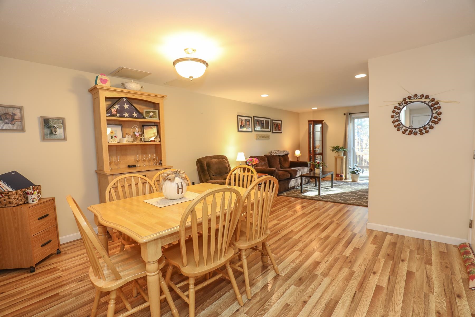 186 Winding Pond Road Londonderry, NH 03053 - Photo 13 of 32 Gallery Image 13