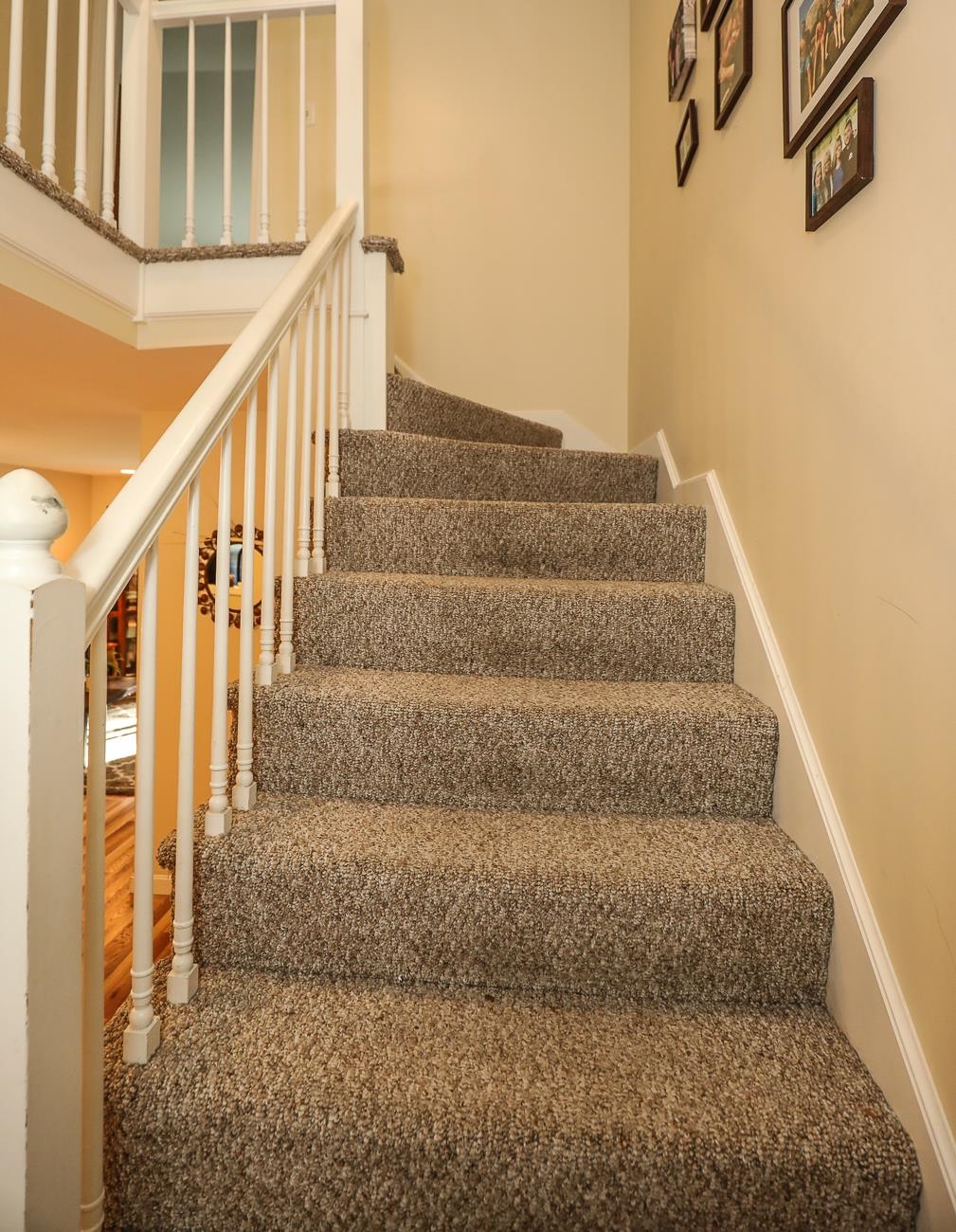 186 Winding Pond Road Londonderry, NH 03053 - Photo 15 of 32 Gallery Image 15