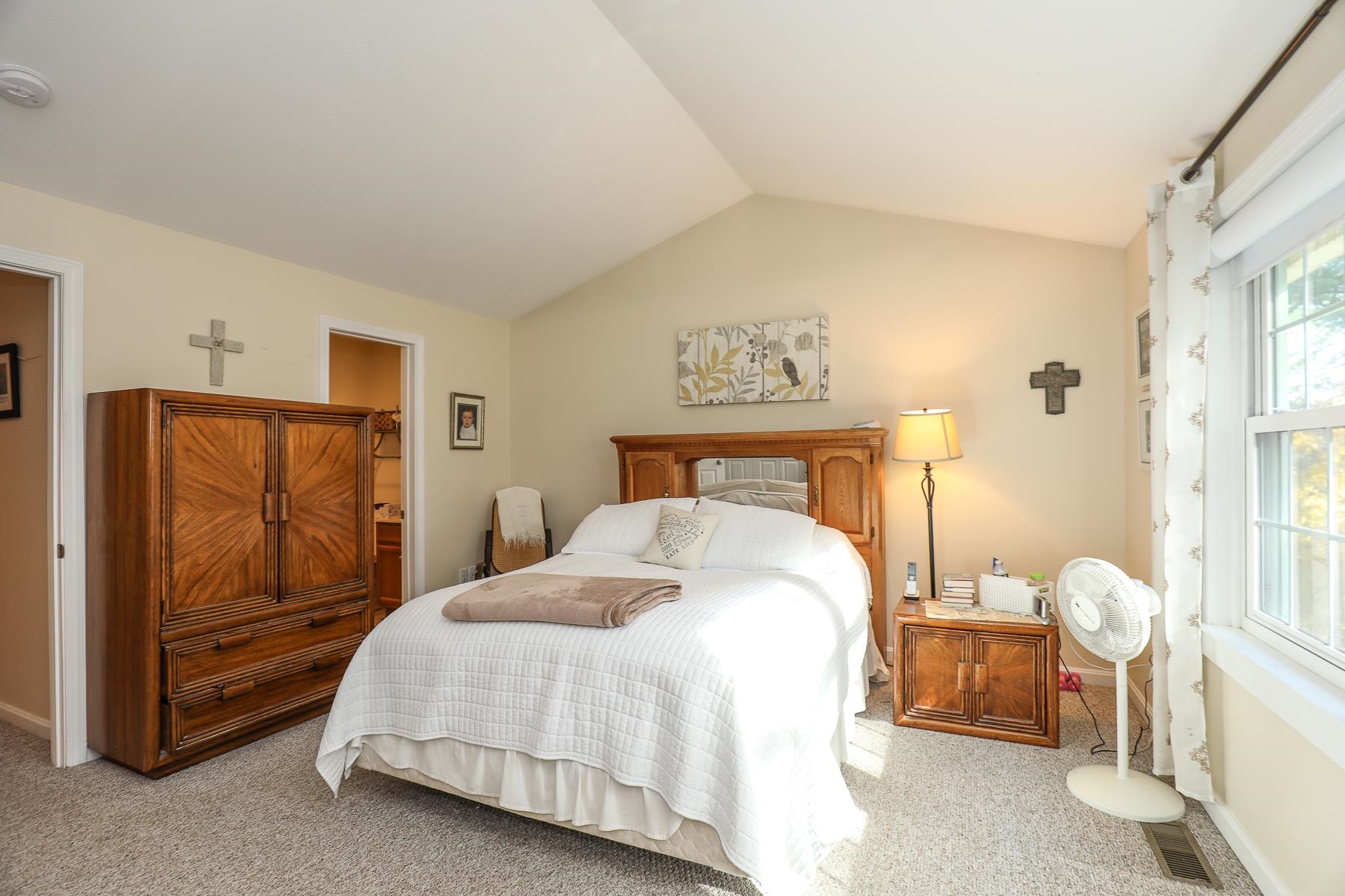 186 Winding Pond Road Londonderry, NH 03053 - Photo 17 of 32 Gallery Image 17