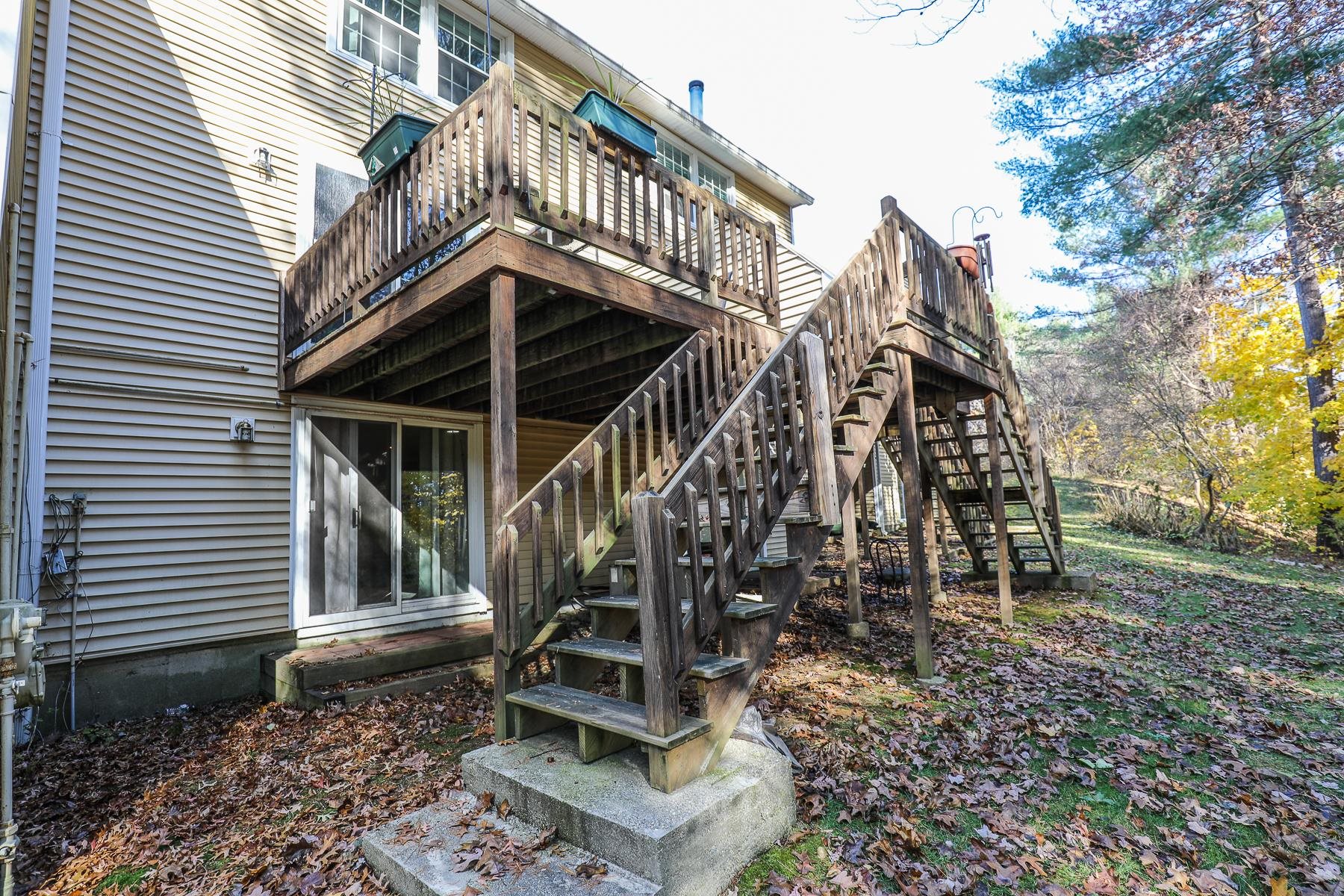 186 Winding Pond Road Londonderry, NH 03053 - Photo 30 of 32 Gallery Image 30