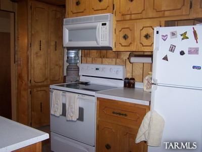 119 East 1st Street Mammoth, AZ 85618 - Photo 5 of 10