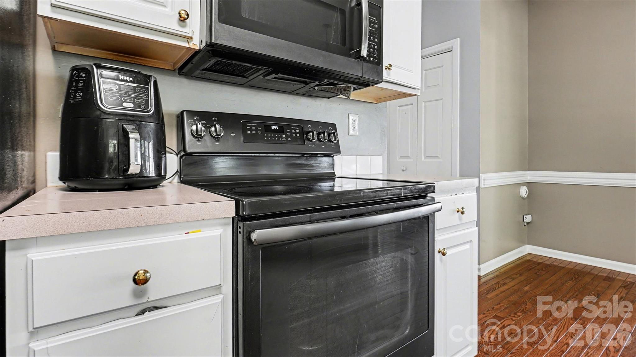 1515 Klompen Road Kernersville, NC 27284 - Photo 9 of 22