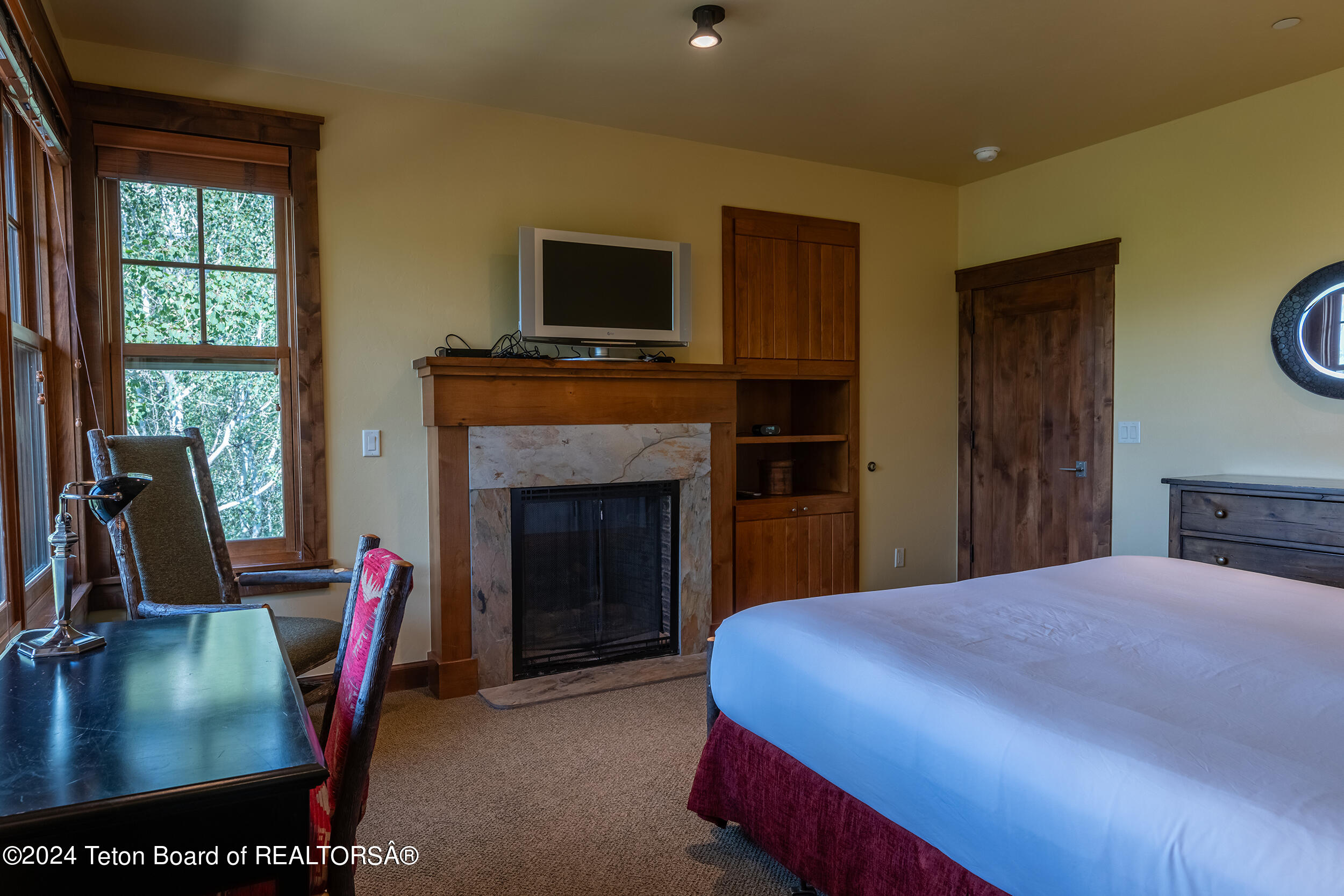 526 Snow King Loop, Unit 262 Jackson, WY 83001 - Photo 19 of 37 Bedroom 3 Alt 2