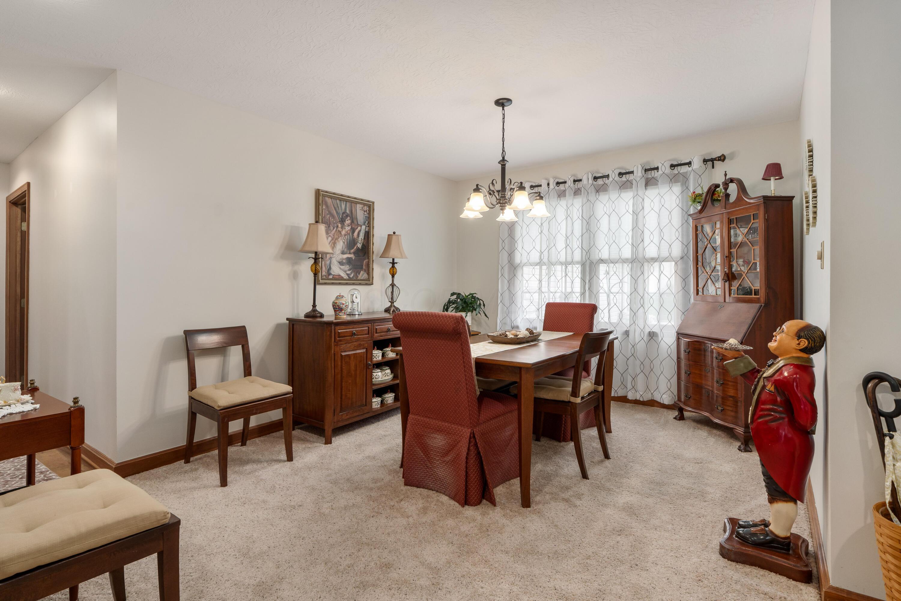 1007 Ridge Drive Circleville, OH 43113 - Photo 16 of 46 1007 Ridge Dr_17