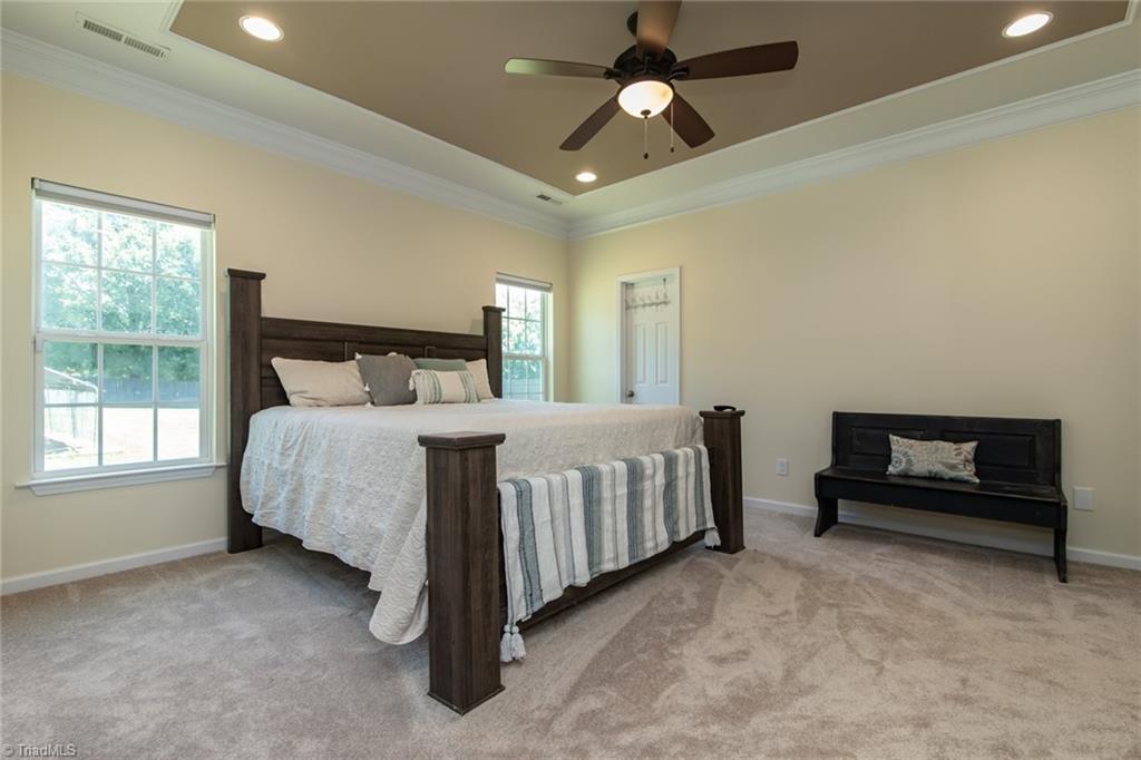3645 Ruby Road Winston-Salem, NC 27106 - Photo 4 of 31 Gallery Image 4