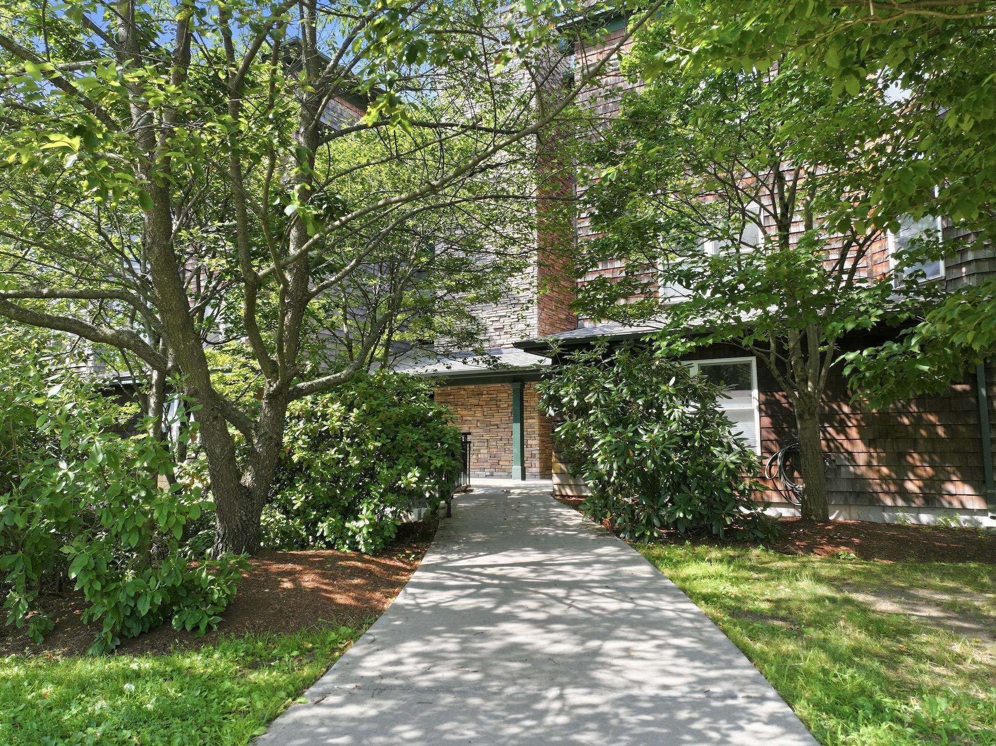 27 Claire Point Road Burlington, VT 05408 - Photo 43 of 52 Gallery Image 43