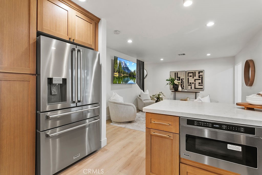 6091 Navajo Road Westminster, CA 92683 - Photo 9 of 44 Main House- Brand New Stainless Steel Appliances