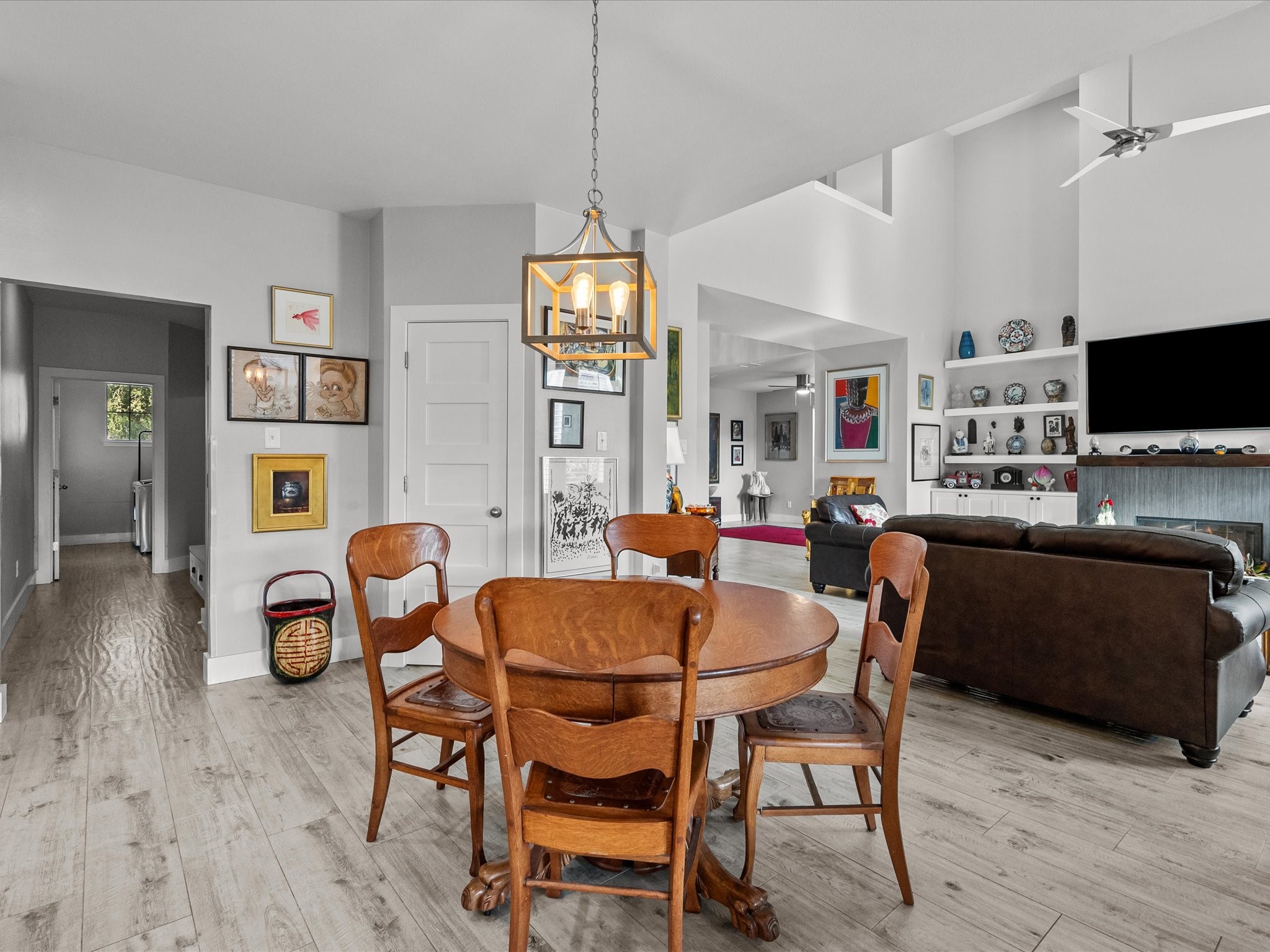 2965 Rustic Pier Lane League City, TX 77573 - Photo 17 of 50 Informal Dining Area with custom lighting
