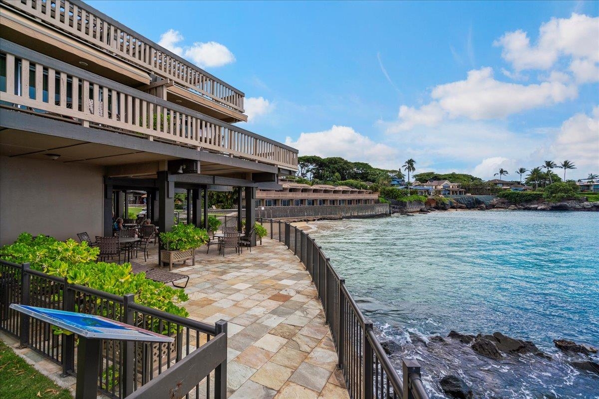 4909 Lower Honoapiilani Road, Unit E2E Lahaina, HI 96761 - Photo 3 of 42 a view of a house with backyard and sitting area