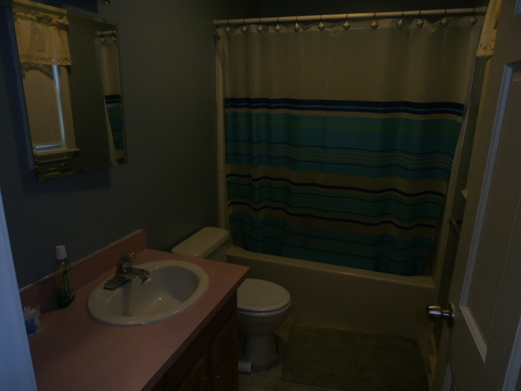 148 Benz Street Springfield, MA 01118 - Photo 13 of 25