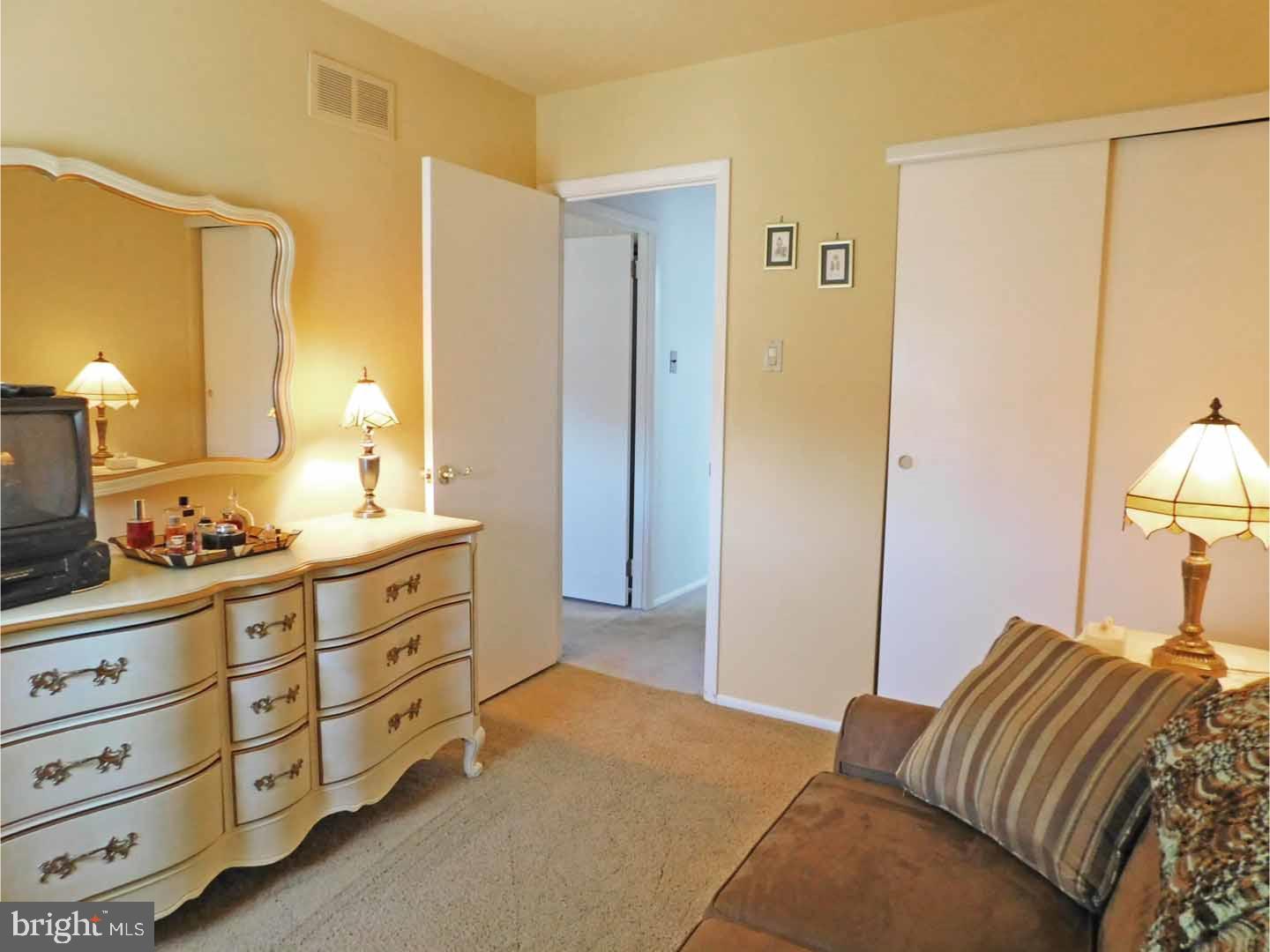 412 Densmore Road Philadelphia, PA 19116 - Photo 13 of 24 Gallery Image 13