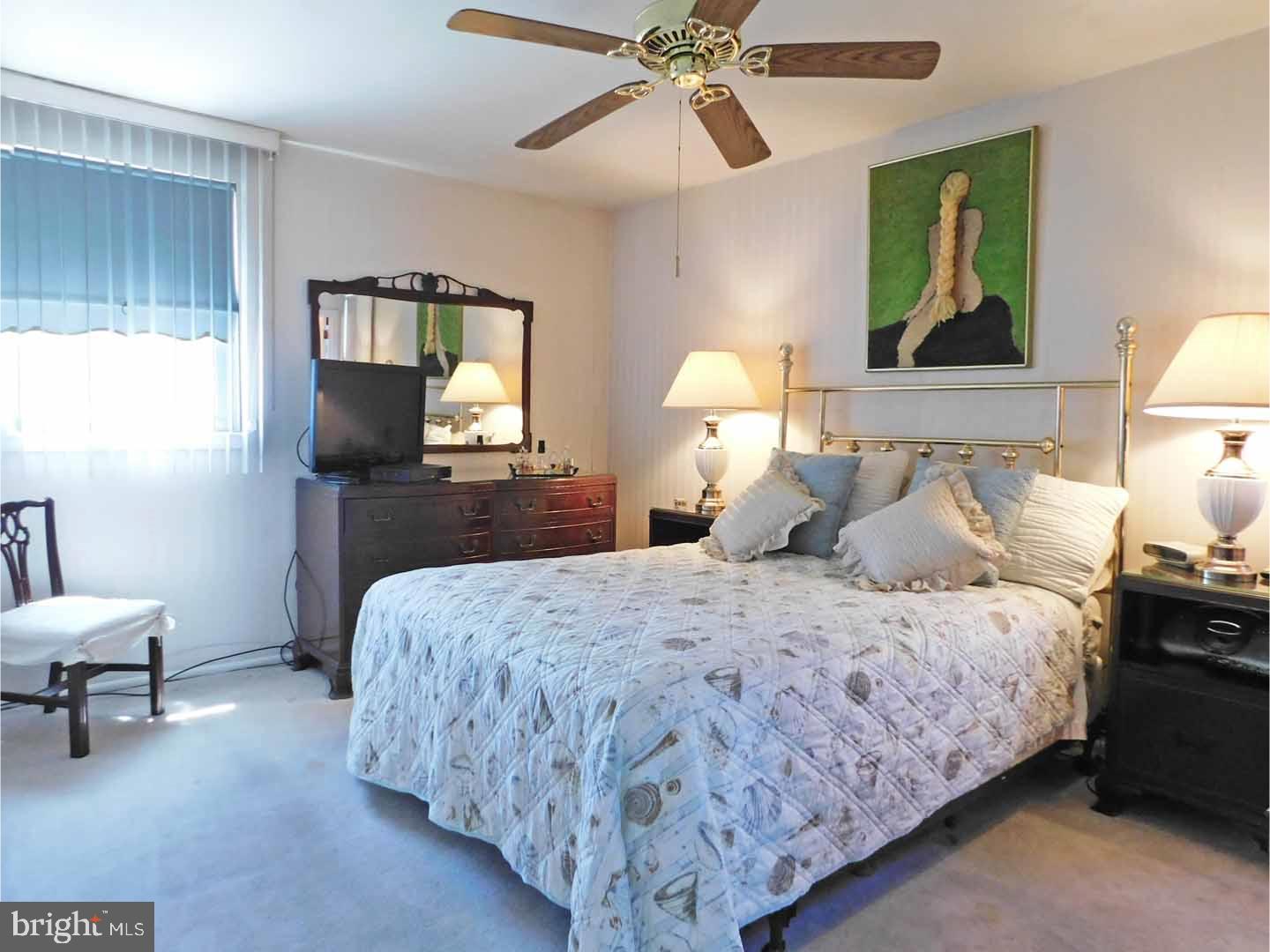 412 Densmore Road Philadelphia, PA 19116 - Photo 15 of 24 Gallery Image 15